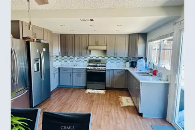 2111 Whitestone Drive, Riverside, CA 92506 - Photo 9