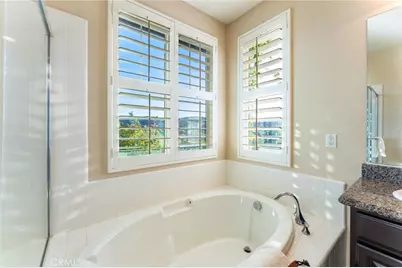 22494 Brightwood Place, Saugus, CA 91350 - Photo 25