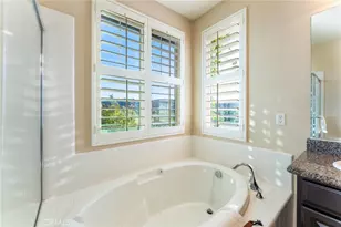 22494 Brightwood Pl, Saugus, CA 91350 - Photo 25