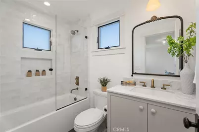 337 Holmwood Drive, Newport Beach, CA 92663 - Photo 15