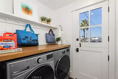 337 Holmwood Drive, Newport Beach, CA 92663 - Photo 25