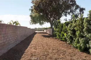 410 N Angelina Dr, Placentia, CA 92870 - Photo 63