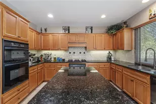 1547 Amberleaf, Costa Mesa, CA 92626 - Photo 11