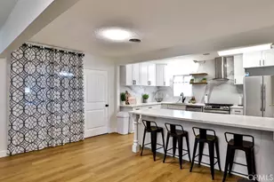 138 Green Oaks Dr, Riverside, CA 92507 - Photo 5