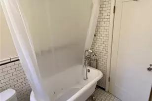 2568 N Beachwood Dr, Los Angeles, CA 90068 - Photo 43