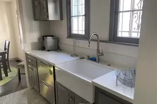 2568 N Beachwood Dr, Los Angeles, CA 90068 - Photo 19