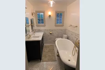 2568 N Beachwood Drive, Los Angeles, CA 90068 - Photo 25