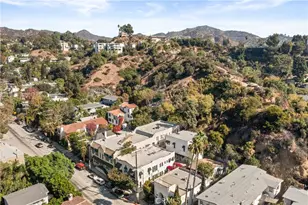 2568 N Beachwood Dr, Los Angeles, CA 90068 - Photo 11