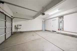 20047 Holly Dr, Santa Clarita, CA 91350 - Photo 13