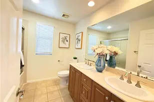 81 Keepsake, Irvine, CA 92618 - Photo 35