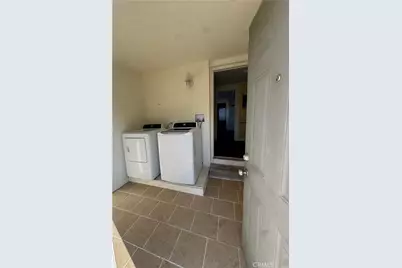 3857 Pine Street, Riverside, CA 92501 - Photo 15