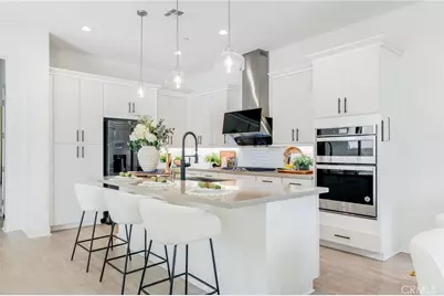 196 Episode, Irvine, CA 92618 - Photo 7