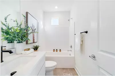 196 Episode, Irvine, CA 92618 - Photo 19