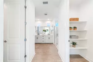 196 Episode, Irvine, CA 92618 - Photo 33