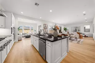 21219 Currant Ct, Chatsworth, CA 91311 - Photo 15