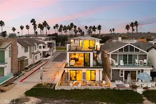 7210 W Oceanfront, Newport Beach, CA 92663 - Photo 35