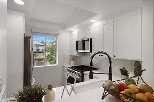 31 Brisa Del Lago, Rancho Santa Margarita, CA 92688 - Photo 3