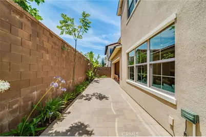 126 Paxton, Irvine, CA 92620 - Photo 33