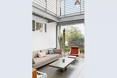 304 Grand Boulevard, Venice, CA 90291 - Photo 11