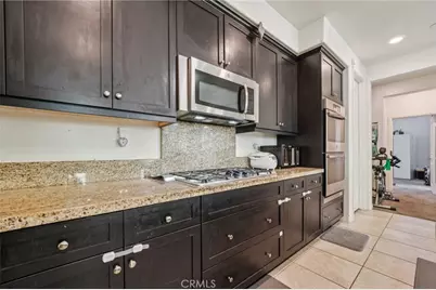 5365 Pine Leaf Avenue, Fontana, CA 92336 - Photo 15