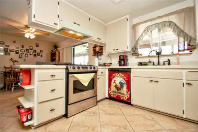 61504 Capilla Drive, Joshua Tree, CA 92252 - Photo 9