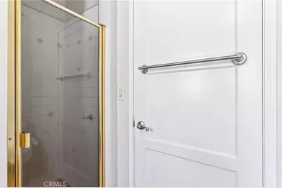 527 S Orchard Drive, Burbank, CA 91506 - Photo 25