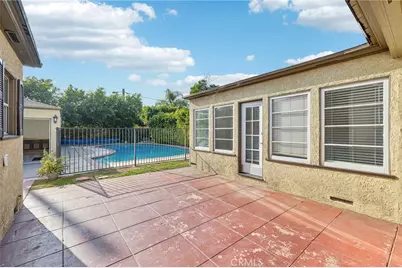 527 S Orchard Drive, Burbank, CA 91506 - Photo 29