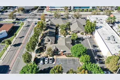 1810 E 17th Street, Santa Ana, CA 92705 - Photo 7