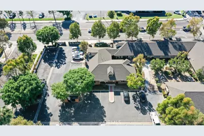 1810 E 17th Street, Santa Ana, CA 92705 - Photo 15