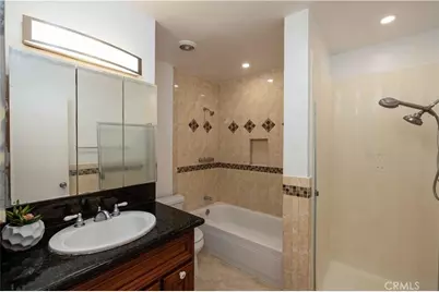 1602 N King Street #E1, Santa Ana, CA 92706 - Photo 13