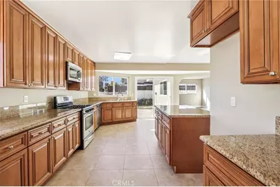 7401 Casaba Avenue, Winnetka, CA 91306 - Photo 21