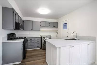 16511 Caballero, Huntington Beach, CA 92649 - Photo 5