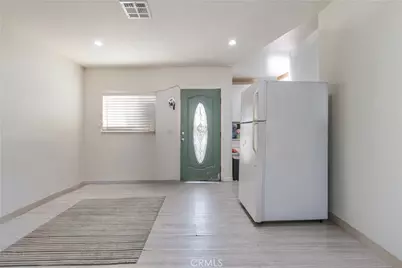 421 E 65th, Los Angeles, CA 90003 - Photo 3
