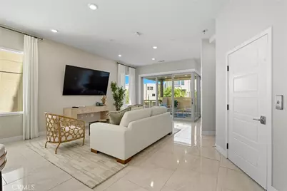 186 Stellar, Irvine, CA 92618 - Photo 7