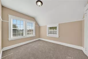 2256 W 28th St, Los Angeles, CA 90018 - Photo 17