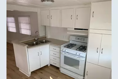 5925 Riverside Drive #12, Chino, CA 91710 - Photo 7