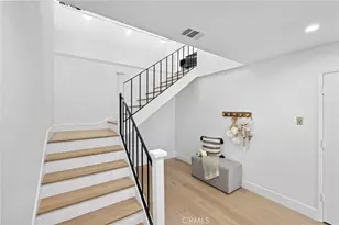 558 Vista Flora, Newport Beach, CA 92660 - Photo 17