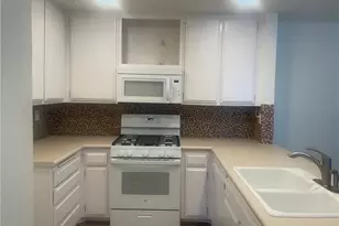 22201 Center Pointe, Lake Forest, CA 92630 - Photo 3