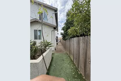 1192 E 48th St, Los Angeles, CA 90011 - Photo 3