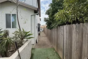 1192 E 48th St, Los Angeles, CA 90011 - Photo 3