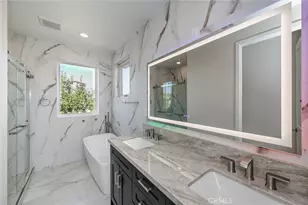 66 Bolide, Irvine, CA 92618 - Photo 37