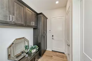 66 Bolide, Irvine, CA 92618 - Photo 27