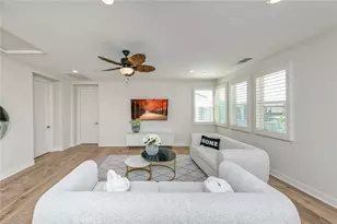 66 Bolide, Irvine, CA 92618 - Photo 35