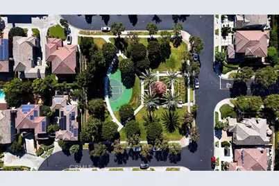 8 Upland, Irvine, CA 92602 - Photo 47