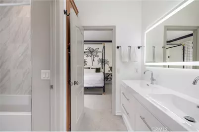 8 Upland, Irvine, CA 92602 - Photo 35