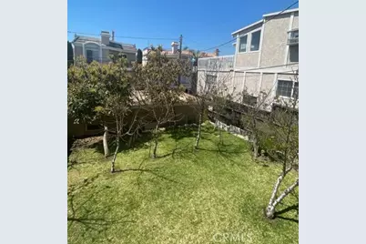 151 Monterey, Hermosa Beach, CA 90254 - Photo 1