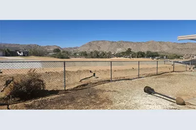 7501 Palm Avenue #117, Yucca Valley, CA 92284 - Photo 11