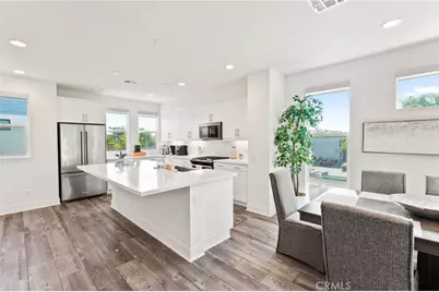 697 W 17th, Costa Mesa, CA 92627 - Photo 7