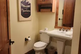 1157 Red Peak Dr, Mammoth Lakes, CA 93546 - Photo 17