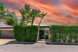 9400 Sierra Mar Dr, Los Angeles, CA 90069 - Photo 1